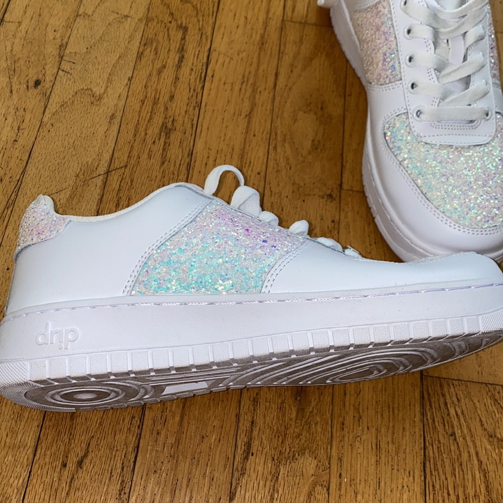 Drip Sneakers - image 4